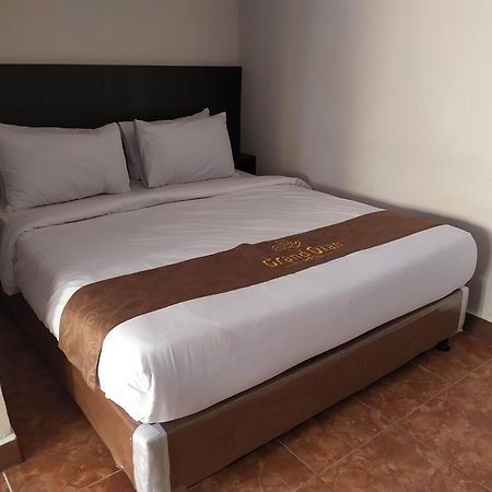 טגאל Grand Dian Hotel Guci מראה חיצוני תמונה