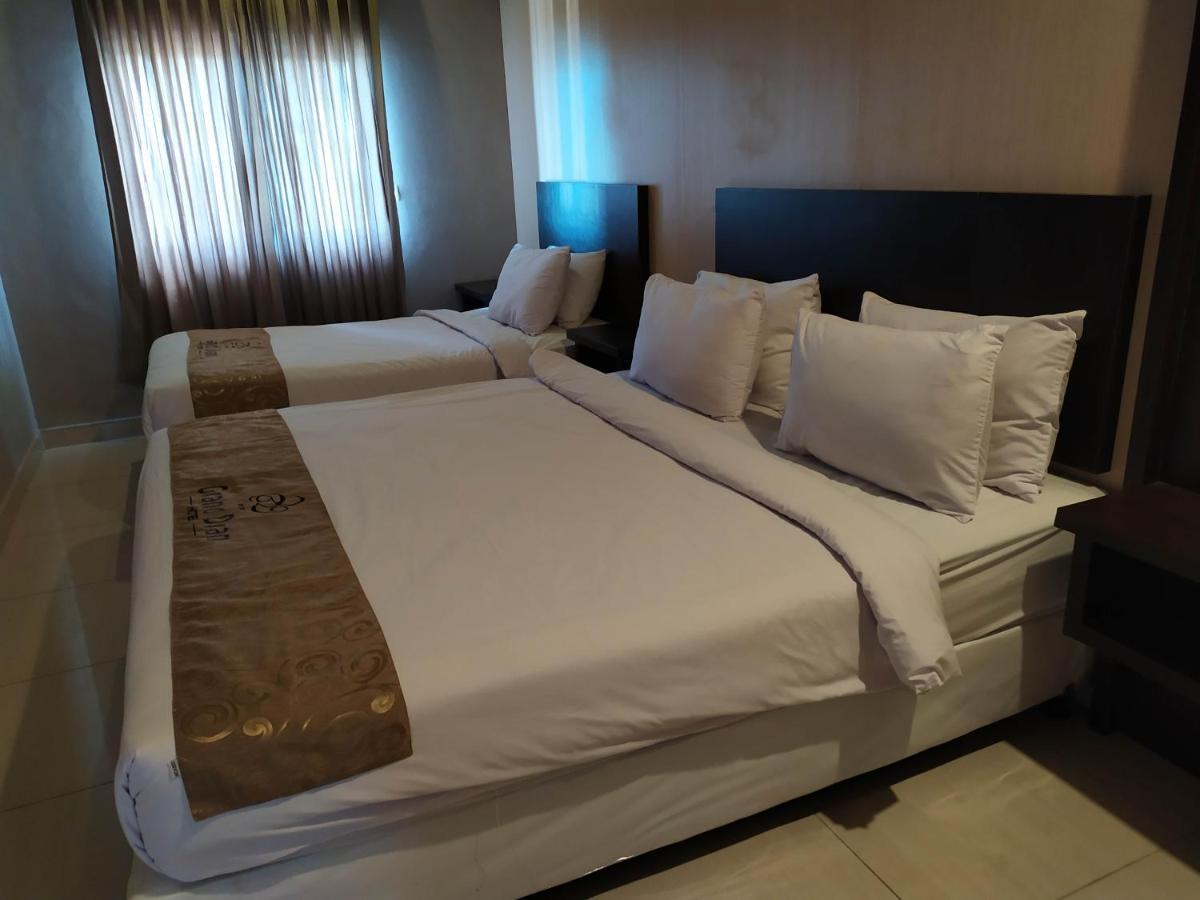 טגאל Grand Dian Hotel Guci מראה חיצוני תמונה