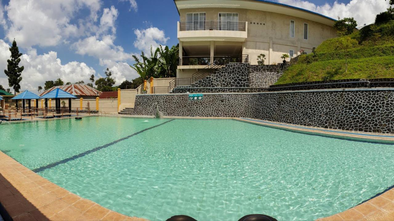 טגאל Grand Dian Hotel Guci מראה חיצוני תמונה