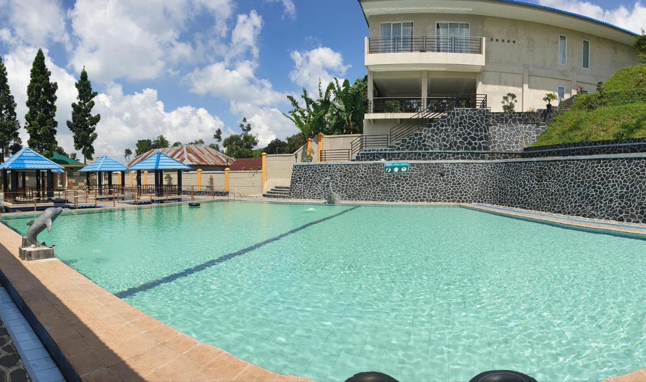 טגאל Grand Dian Hotel Guci מראה חיצוני תמונה