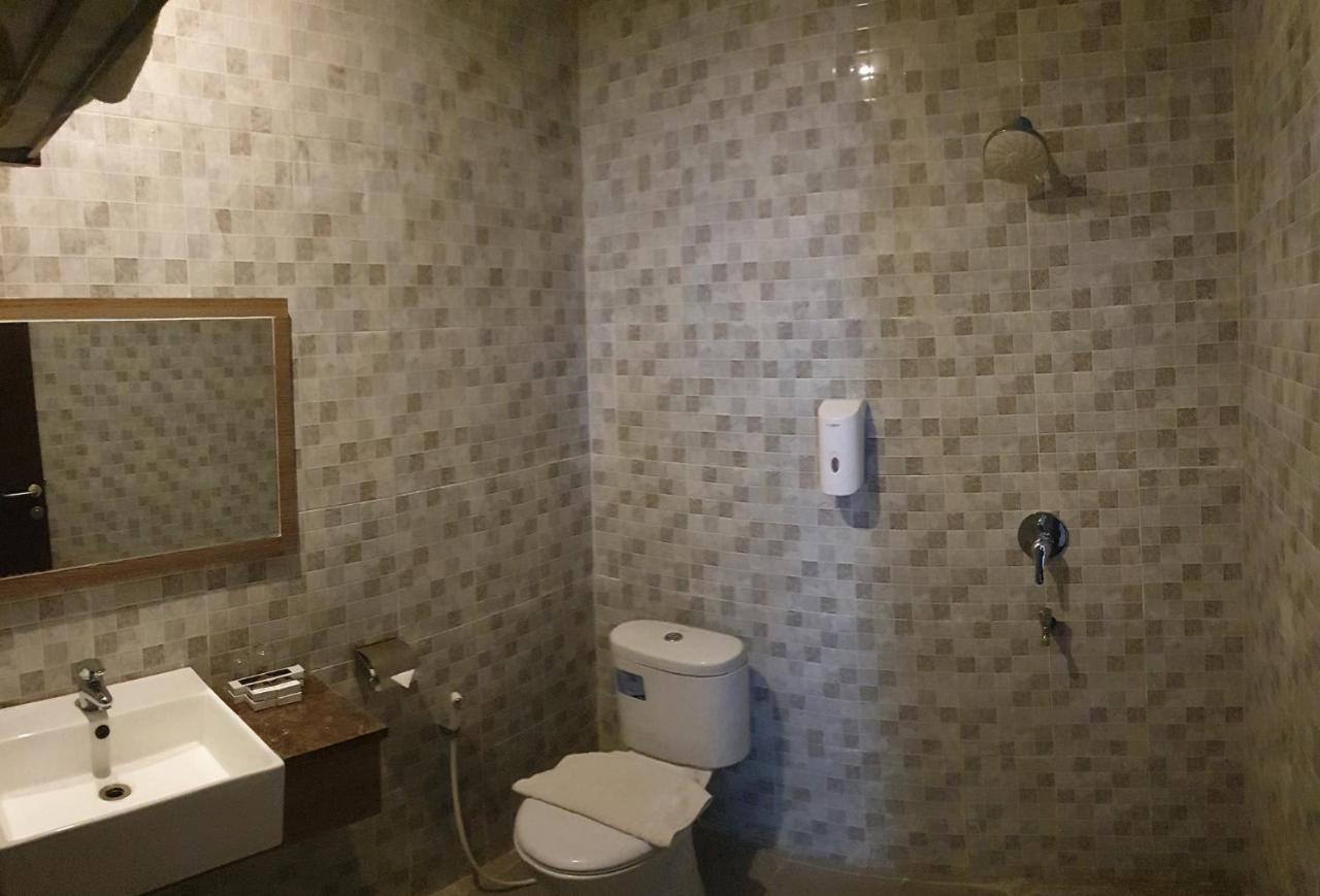 טגאל Grand Dian Hotel Guci מראה חיצוני תמונה